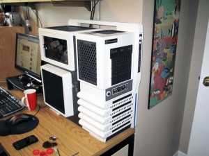 Thermaltake Level 10 GT Snow Edition - assembled front